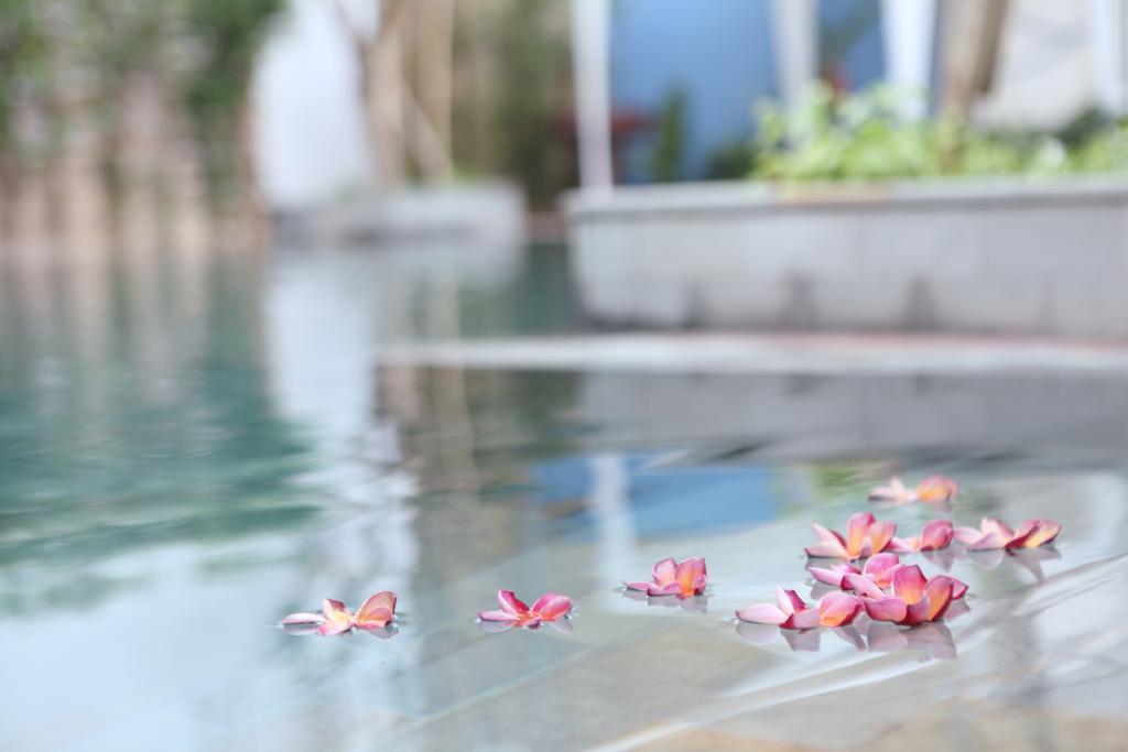 The Frangipani Living Arts Hotel And Spa Phnom Penh Zewnętrze zdjęcie