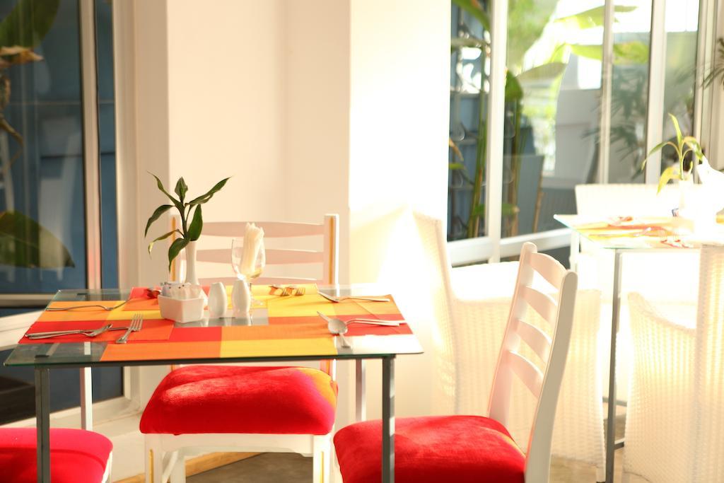 The Frangipani Living Arts Hotel And Spa Phnom Penh Zewnętrze zdjęcie
