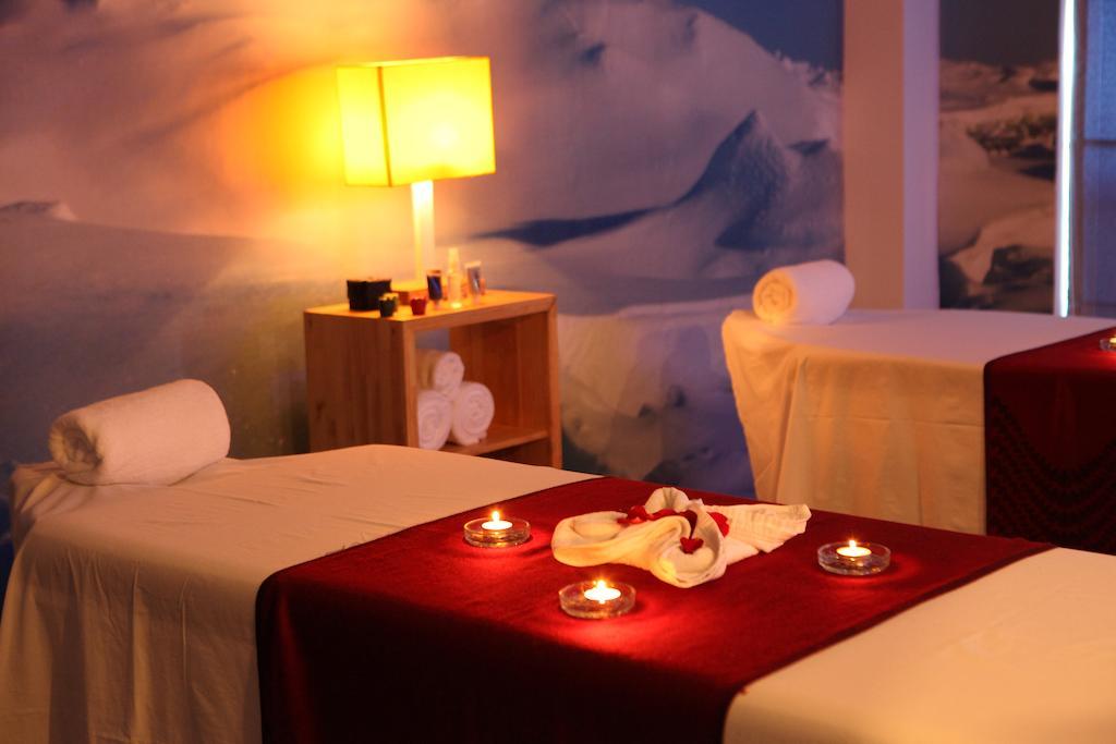 The Frangipani Living Arts Hotel And Spa Phnom Penh Zewnętrze zdjęcie