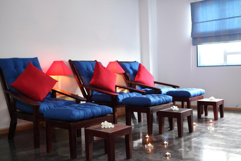 The Frangipani Living Arts Hotel And Spa Phnom Penh Zewnętrze zdjęcie