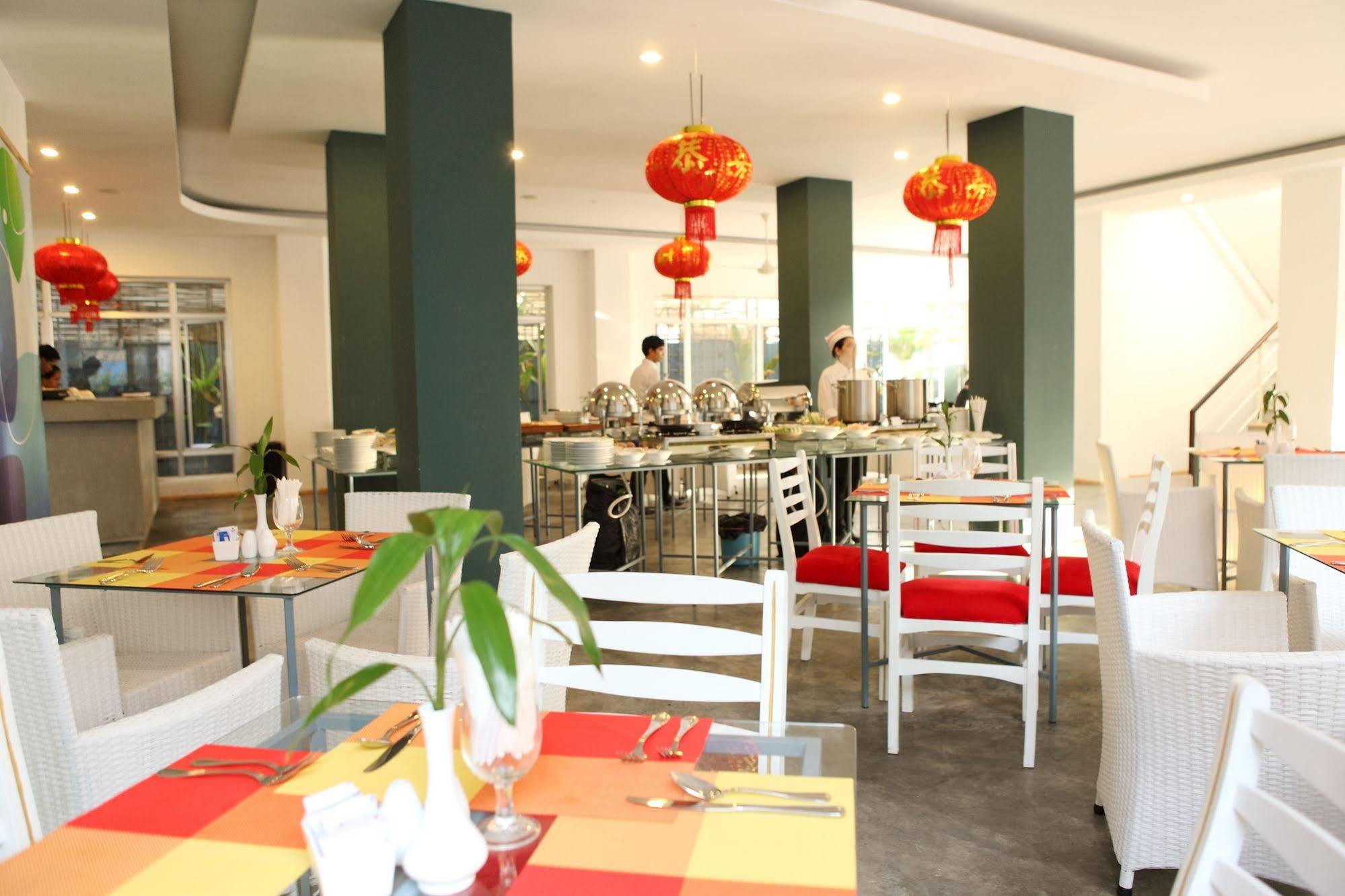 The Frangipani Living Arts Hotel And Spa Phnom Penh Zewnętrze zdjęcie